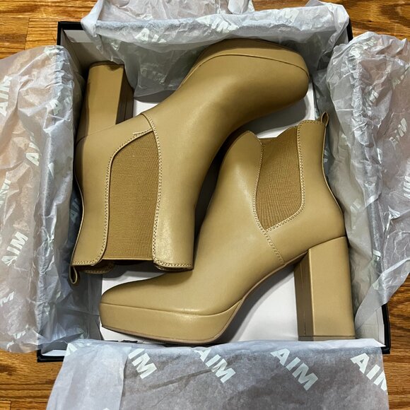 MIA Gianni Platform Ankle Boot - Picture 2 of 4